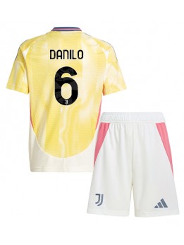 Juventus Danilo Luiz #6 Replika Borta Kläder Barn 2024-25 Kortärmad (+ byxor)